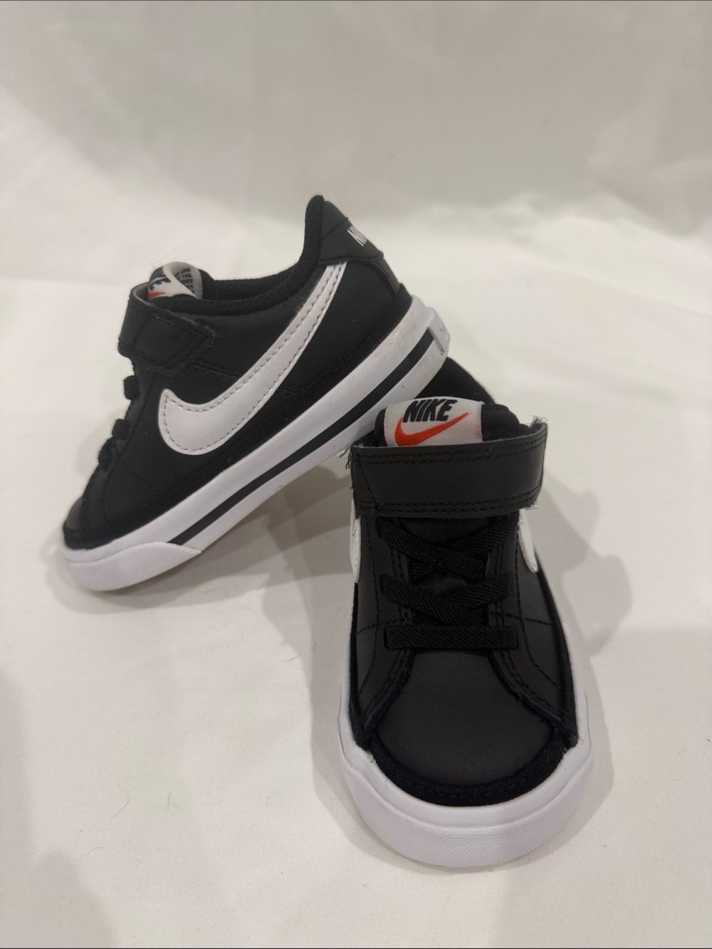 Nike Black & White Toddlers' Low-Top Sneakers